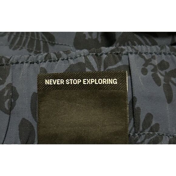 The North Face Men's Dk Blue Floral Print Swim Trunks Pockets No Liner XXL￼ - Picture 7 of 11